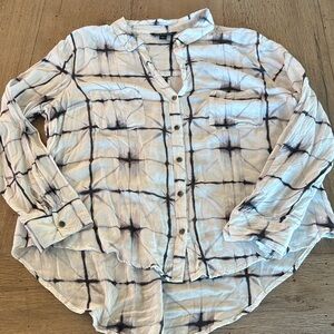 Rock and Republic Rolled Tab Sleeve Tie Dye Shirt